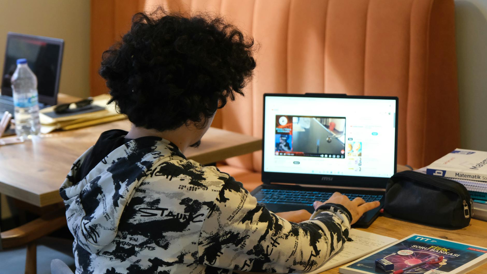 Öğretmenler ve Veliler İçin: Çocuklara Dört İşlem Nasıl Sevdirilir?